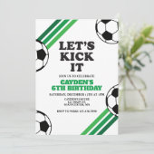 Voetbal Laten we schoppen Groene Verjaardag Kaart (Staand voorkant)