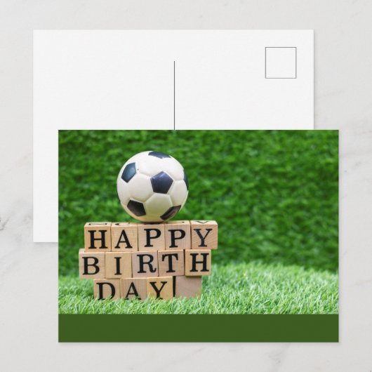 Voetbal met bal en gelukkig woord op de verjaardag briefkaart (Voorkant / Achterkant)