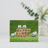 Voetbal met ballen op groen gras briefkaart (Staand voorkant)