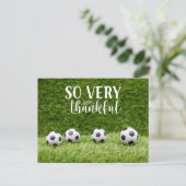 Voetbal met dank aan de hand van de liefdesbal op  briefkaart (Staand voorkant)