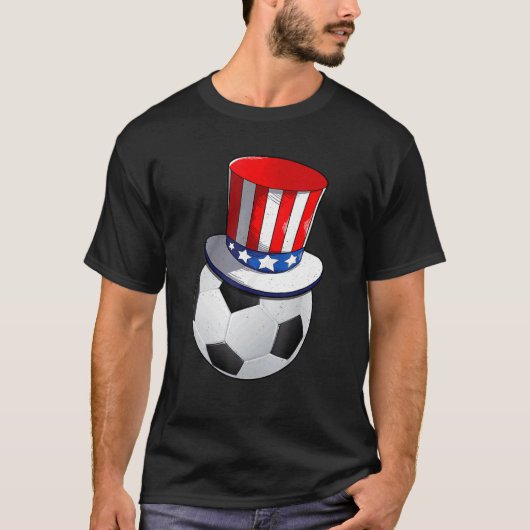Voetbal met de Amerikaanse vlag Patriottisch Pet v T-shirt (Voorkant)