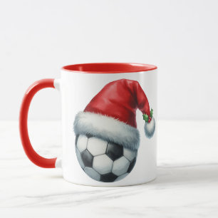 Voetbal met een Kerstmanhoed Mok