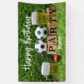 Voetbal met Happy Birthday met bier Spandoek (Verticaal)