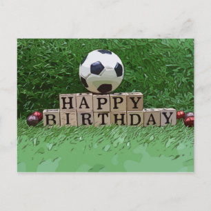 Voetbal met Happy Birthday woord op groene auto Briefkaart