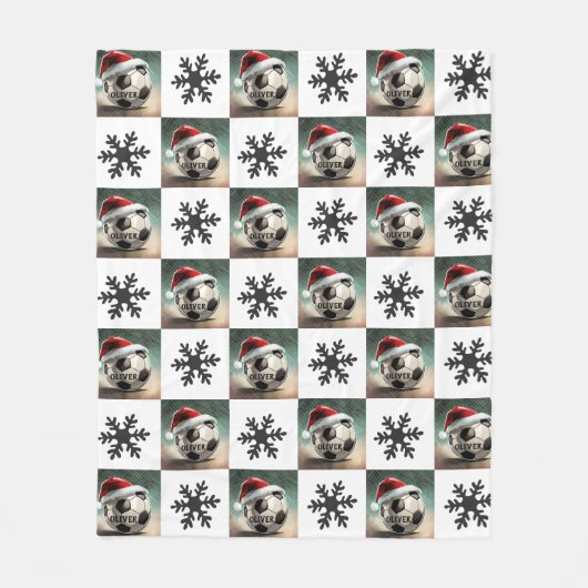 Voetbal met rode Santa Hat Sneeuwvlok Naam Fleece Deken (Voorkant)