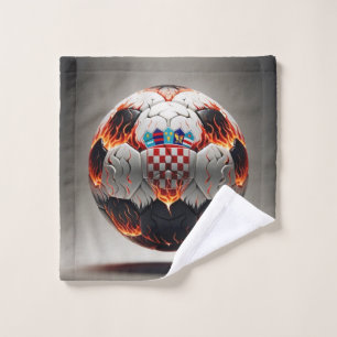 Voetbal met vlammen en Kroatische vlag Washandje