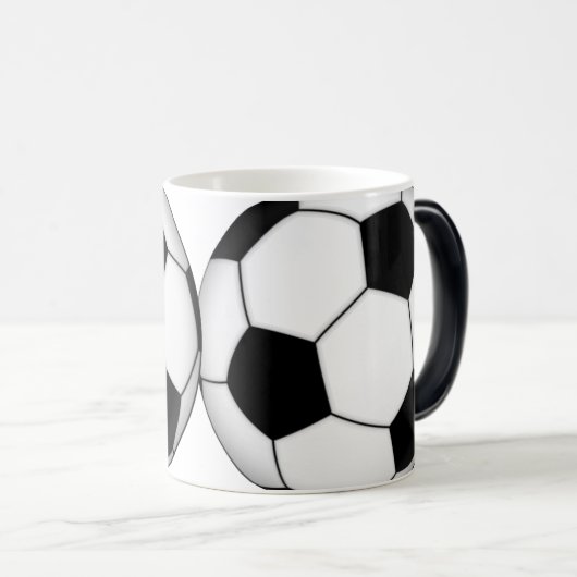 voetbal Morphing Coffee Mok (Voorkant rechts)