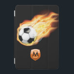 Voetbal- of Football-monogram iPad Mini Cover<br><div class="desc">Football- of voetbaltelefoonbehuizing die bij uw initialen kan worden aangepast. Afbeeldingen die op dit object worden gebruikt,  zijn gelicentieerd © Graphics Factory.com</div>