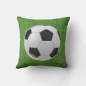 Voetbal op grassportveld kussen (Achterkant)