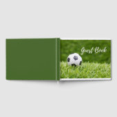 Voetbal op groengras gastenboek (Volledig)