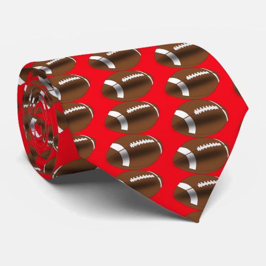 Voetbal op verbrande rode halsdoek stropdas (Opgerold)
