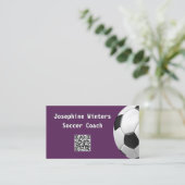 Voetbal Paarse QR Code Minimal Voetbalcoach Visitekaartje (Staand voorkant)