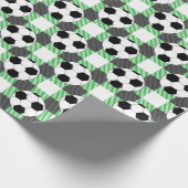 Voetbal Plaid Pattern In Zwart Wit En Groen Cadeaupapier (Hoek)