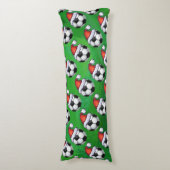 Voetbal Santa Hat Pattern op Green Lichaamskussen (Voorkant Verticaal)