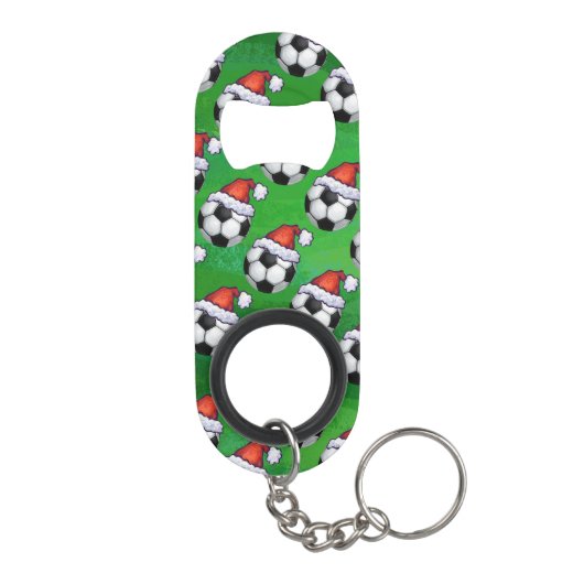 Voetbal Santa Hat Pattern op Green Sleutelhanger Flessenopener (Achterkant)