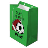 Voetbal Speler Coach Verjaardag Medium Cadeauzakje (Achterkant Gekanteld)