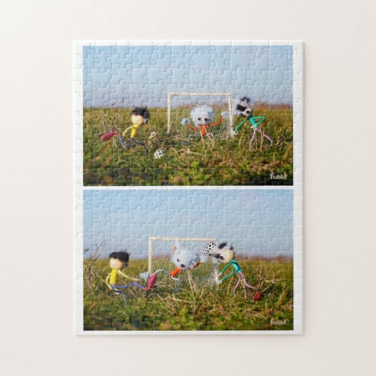 Voetbal strip van de Fubby's in actie. Legpuzzel (Verticaal)