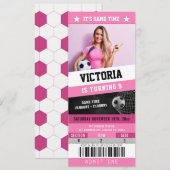 Voetbal Ticket Sport Verjaardag Uitnodiging | Roze (Voorkant / Achterkant)
