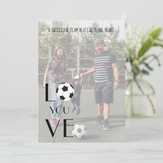 Voetbal Valentijn Foto Modern Fun Feestdagenkaart (Staand voorkant)