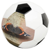 Voetbal van Red Admiral Butterfly (Drie kwart)