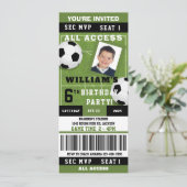Voetbal Verjaardag Party Ticket Uitnodiging (Staand voorkant)