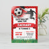 Voetbal Verjaardag Uitnodiging ROOD (Staand voorkant)