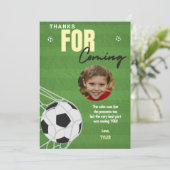 Voetbal verjaardagsfeestje dank je kaart (Staand voorkant)