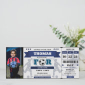 Voetbal Verjaardagsuitnodiging Ticket, Football Ti Kaart (Staand voorkant)