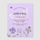 Voetbal vlinderbloemen roze luxe luxe magnetische uitnodiging (Voorkant)