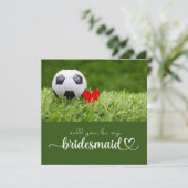 Voetbal wordt je bruidsmeisje trouwvoorstel. (Staand voorkant)