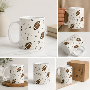 Voetbalcoach speelpatroon mok sportfan koffie