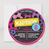 VOETBALLEN Meisjes Verjaardagsfeestuitnodiging Kaart (Voorkant)