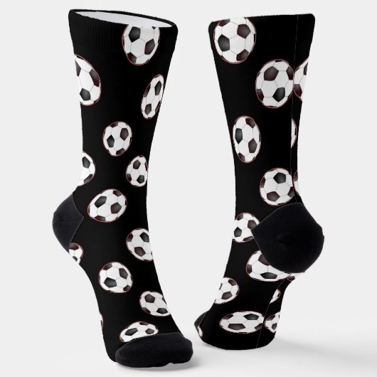 Voetballen op zwarte sokken (Gebogen)