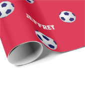 Voetballen, persoonlijke naam, rood cadeaupapier (Rol Hoek)