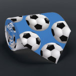 Voetballen Sportsman Stropdas<br><div class="desc">Een geweldige keuze voor de voetballer,  coach of fan,  dit stropdas heeft een voetbal over een blauwe achtergrond. U kunt de achtergrond wijzigen in een andere kleur door de optie "Aanpassen" te gebruiken.</div>