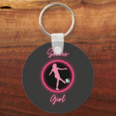 Voetbalmeisje Roze Gloed Sleutelhanger (Voorkant)