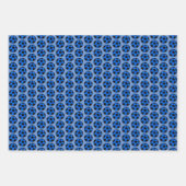 Voetbalpatroon - rood blauw groen inpakpapier vel (Voorkant)