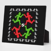 Voetbalspelers die naar het balpatroon lopen fotoplaat (Zijkant)