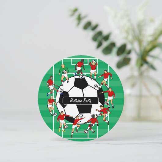 Voetbalspelers Uitnodigingen voor verjaardagsfeest (Staand voorkant)