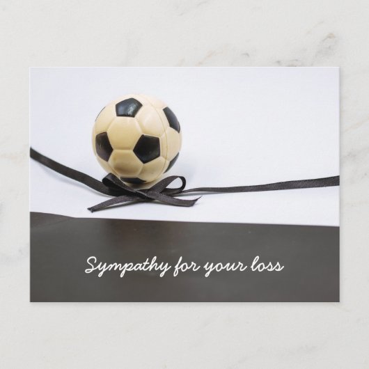 Voetbalsympathie condoleances bal zwarte lint briefkaart (Voorkant)