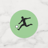 Voetbalthema - Speler schopt bal op groen Confetti (Kleine voorkant)