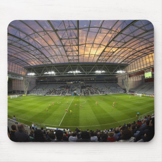 Voetbalwedstrijd, Forsyth Barr Stadium, Dunedin Muismat (Voorkant)