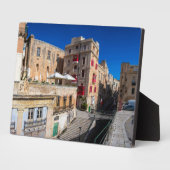 Voetbrug, smalle straat met trap in Valletta Fotoplaat (Zijkant)