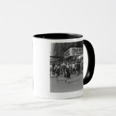 Voetgangers 2 mok (Voorkant rechts)