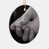 Voetje in grote hand Ornament (Rechts)