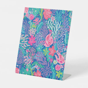 Voetstuk bord in stijlvol grafisch ontwerp reclamebord met voetstuk