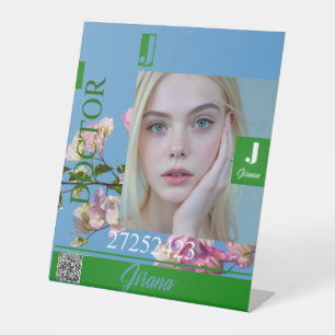 VOETTEKEN VAN JIRANA RECLAMEBORD MET VOETSTUK