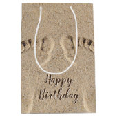 Voettekst van de geboorte-merfslag in zand medium cadeauzakje (Voorkant)