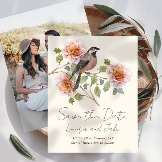 Vogel in bloemen save the date foto