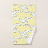 Vogel in vlucht badaccessoire geel    bad handdoek (Handdoek)